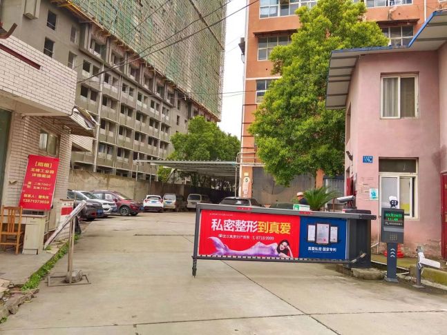 房东直租古田四路玉峰工业园一楼仓库700平，优价出租