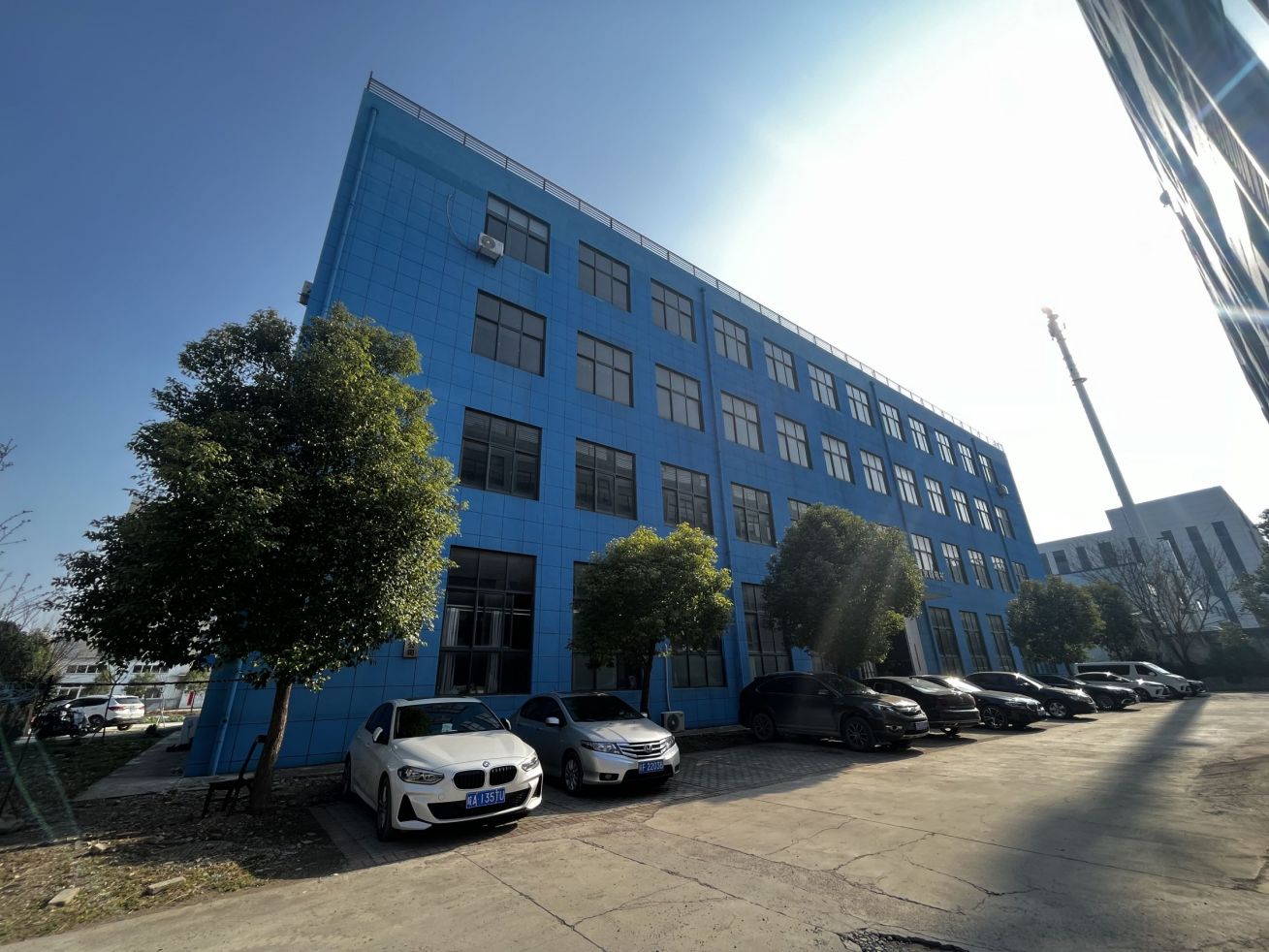房东直租 华南城框架厂房 交通便利 优价出租