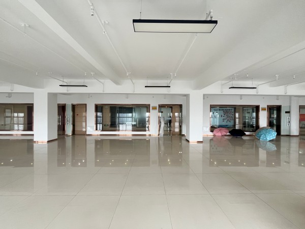 房东直租经开建海大厦精装写字楼交通便利优价招租